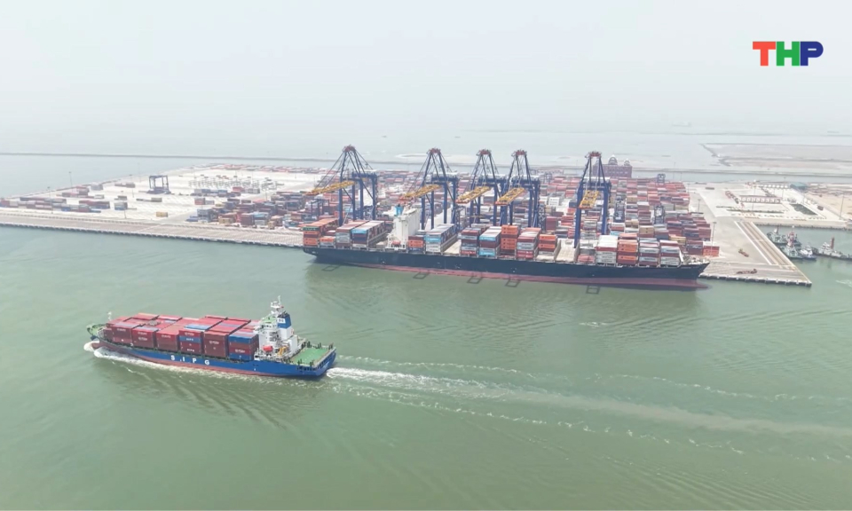 Hải Ph&ograve;ng đ&oacute;ng g&oacute;p t&iacute;ch cực v&agrave;o tốc độ ph&aacute;t triển kinh tế - x&atilde; hội của Việt Nam