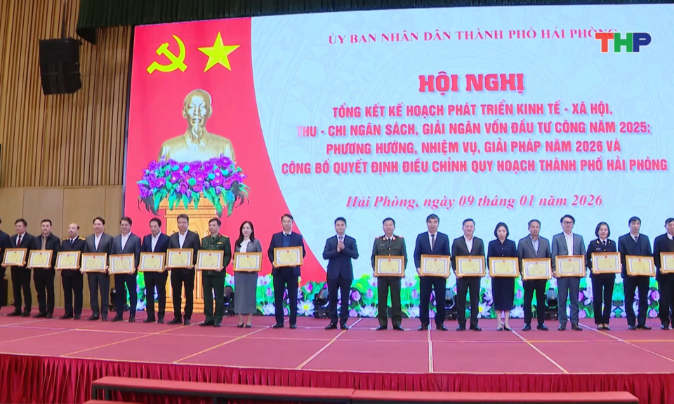 Triển khai kế hoạch ph&aacute;t triển kinh tế - x&atilde; hội năm 2026