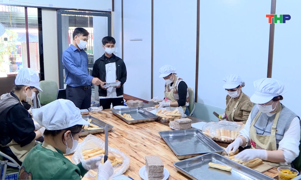 Bảo đảm an to&agrave;n vệ sinh thực phẩm tại cơ sở chế biến