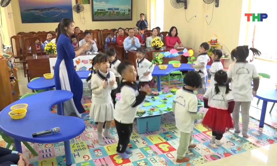 Đồng h&agrave;nh, hỗ trợ gi&aacute;o dục mầm non, tiểu học tại đặc khu Bạch Long Vĩ