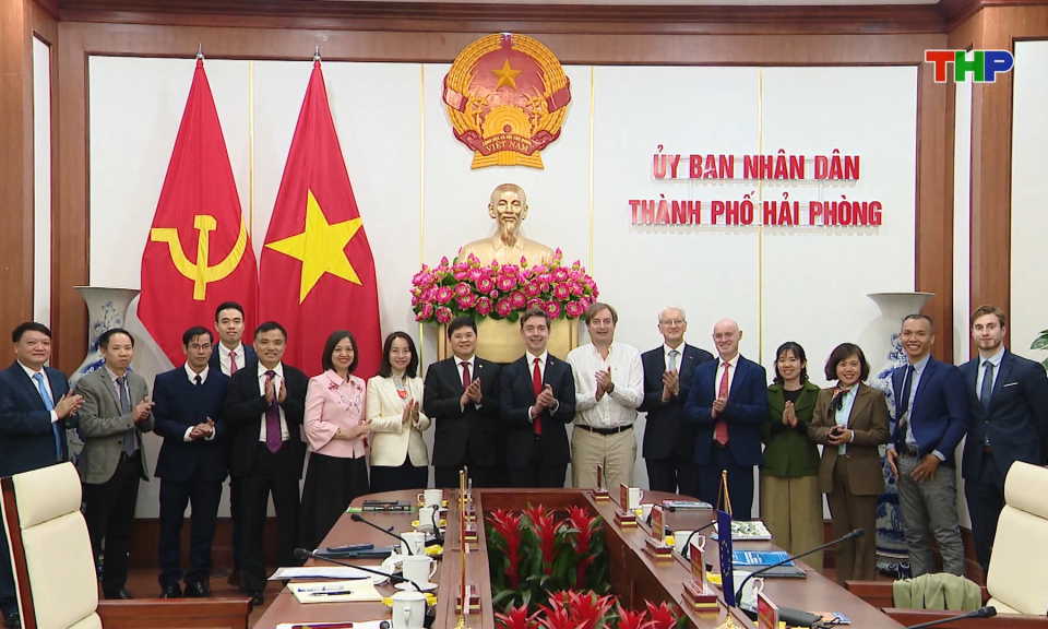 Lãnh đạo thành phố tiếp đại sứ Liên minh châu Âu (EU) tại Việt Nam                     