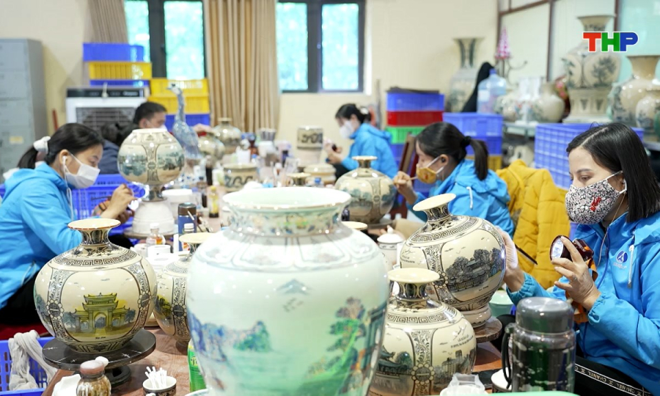 Chạm Hải Ph&ograve;ng: Gốm Chu Đậu