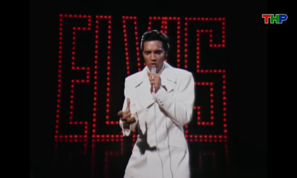 Ca nhạc quốc tế: Elvis Presley - Huyền thoại đi c&ugrave;ng năm th&aacute;ng