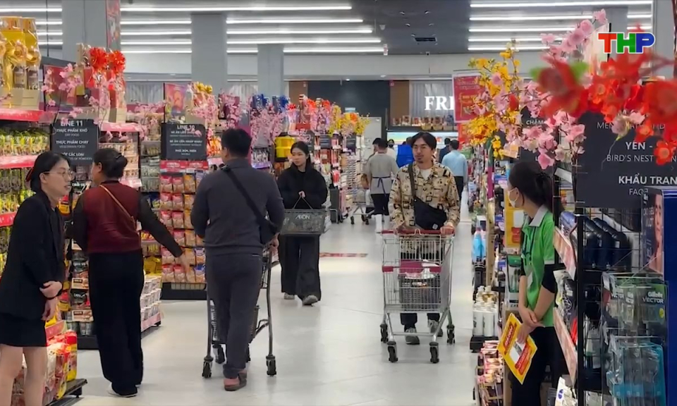 Điểm nhấn 365: Xu hướng mua sắm Tết 2026: Thiết thực v&agrave; tiện lợi