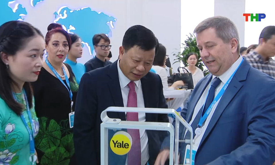 Hải Ph&ograve;ng chuyển động v&agrave; kết nối: Hải Ph&ograve;ng sẵn s&agrave;ng đ&oacute;n d&ograve;ng vốn đầu tư từ ch&acirc;u &Acirc;u