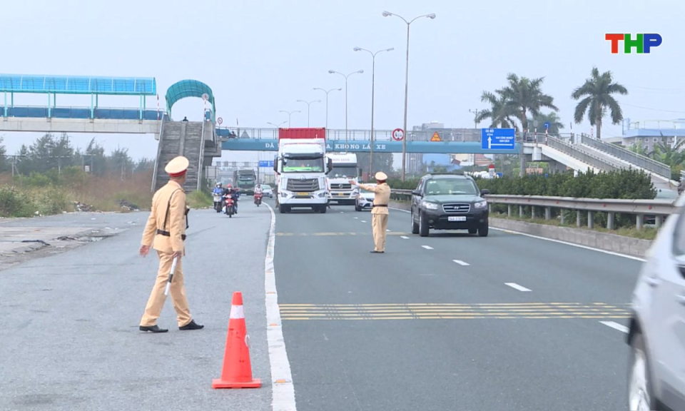 An ninh Hải Ph&ograve;ng: Bảo đảm trật tự an to&agrave;n giao th&ocirc;ng đường bộ dịp cuối năm 