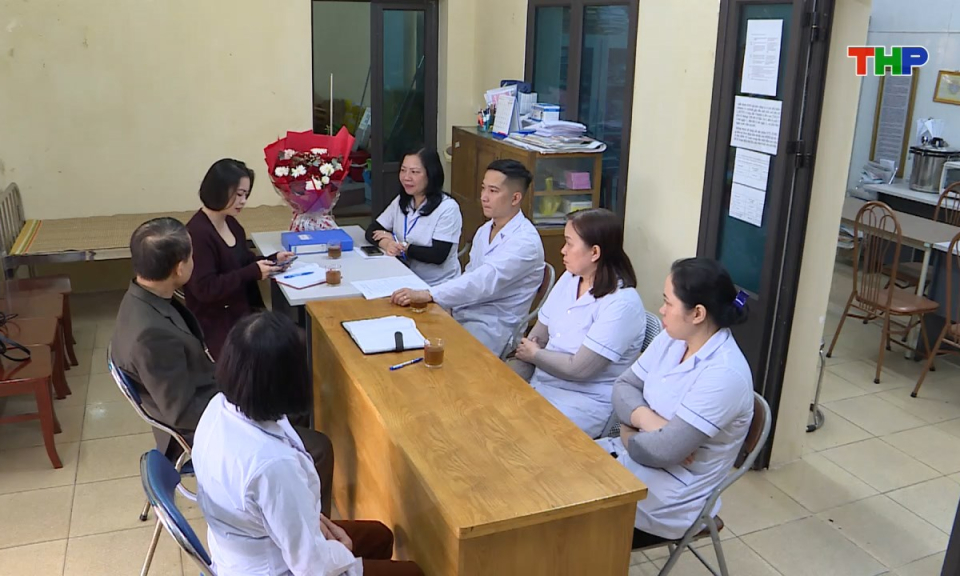 Y học 360: Y tế cơ sở - Tuyến đầu chăm s&oacute;c sức khoẻ cộng đồng