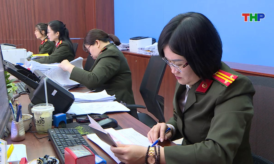 Ch&iacute;nh s&aacute;ch ph&aacute;p luật: Gi&aacute; trị ph&aacute;p l&yacute; l&yacute; lịch tư ph&aacute;p tr&ecirc;n VNeID 