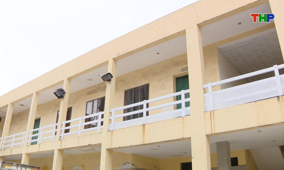 Ph&aacute;p luật v&agrave; cuộc sống: Sắp xếp lại quỹ nh&agrave; đất thuộc sở hữu nh&agrave; nước