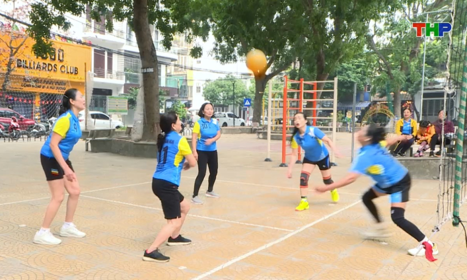 G&oacute;c nh&igrave;n thể thao: L&ecirc; Thanh Nghị khẳng định sức mạnh m&ocirc;n b&oacute;ng chuyền hơi