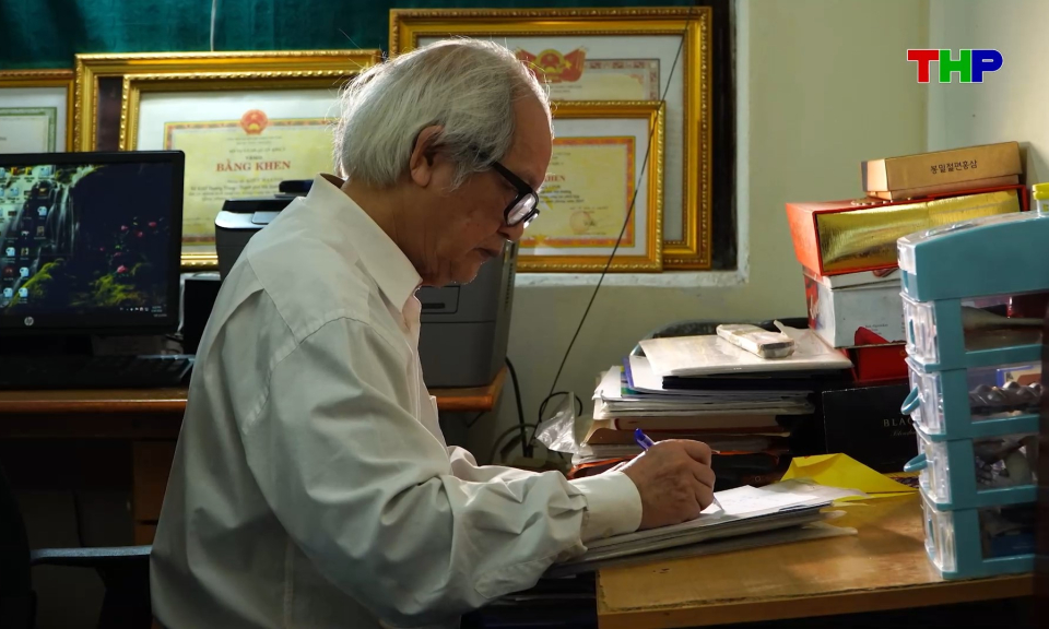 C&acirc;u chuyện của t&ocirc;i: Người say m&ecirc; nghi&ecirc;n cứu văn h&oacute;a d&acirc;n gian