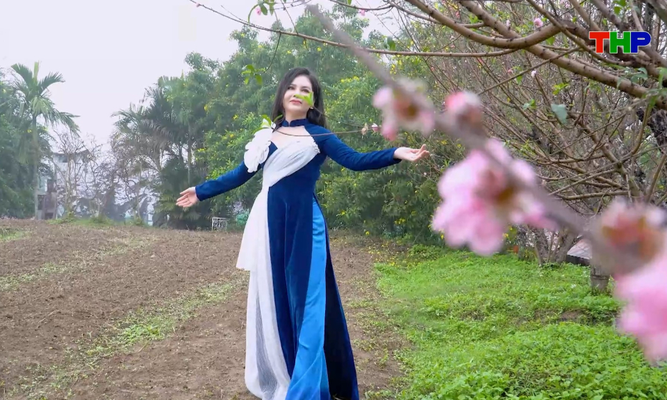 Ca nhạc: M&ugrave;a chim &eacute;n bay