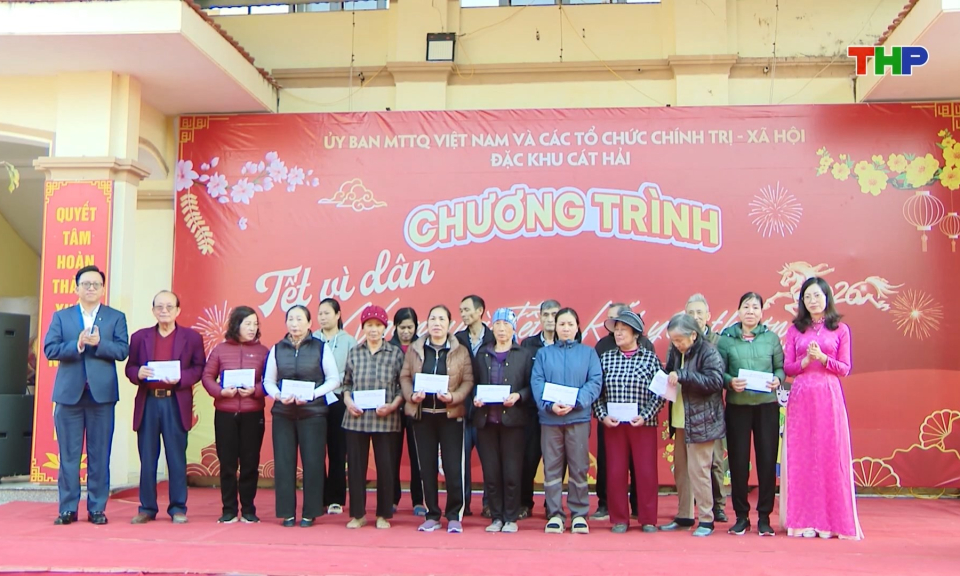 Chung tay chăm lo Tết tại đặc khu C&aacute;t Hải