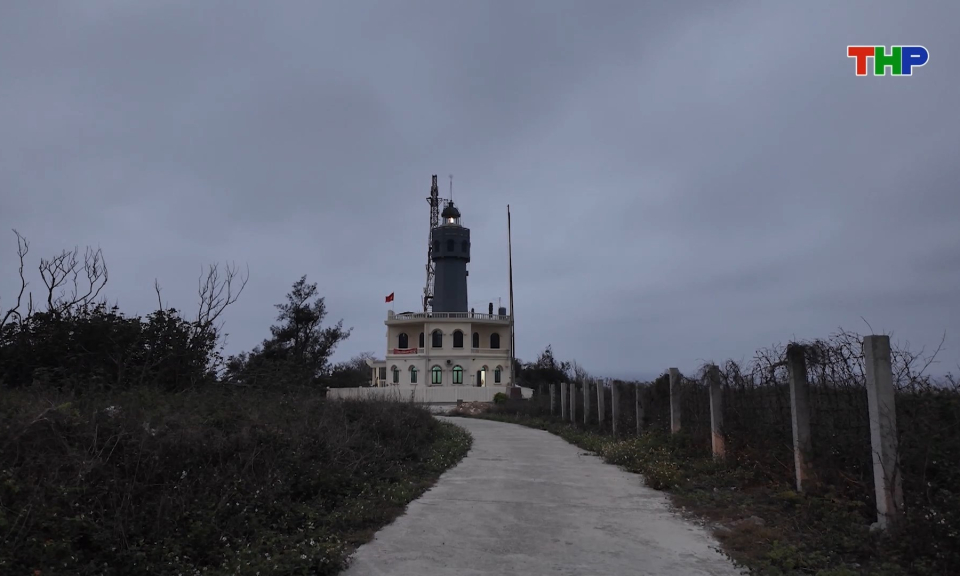 Những &ldquo;ngọn đ&egrave;n biển&rdquo; tr&ecirc;n đảo Bạch Long Vĩ