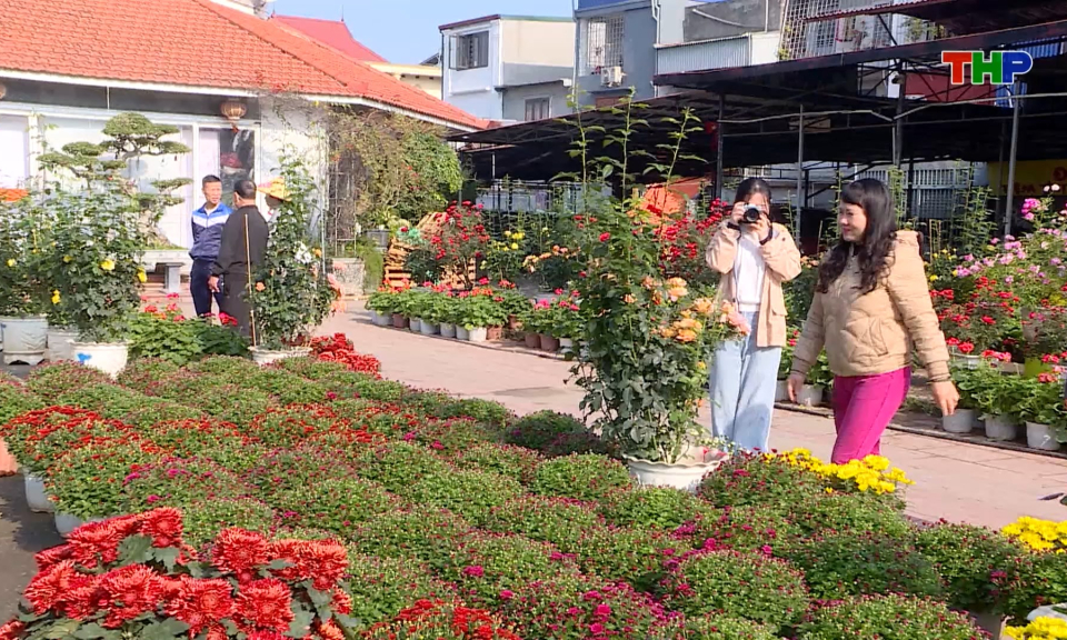 S&ocirc;i động chợ H&agrave;ng ng&agrave;y cuối năm