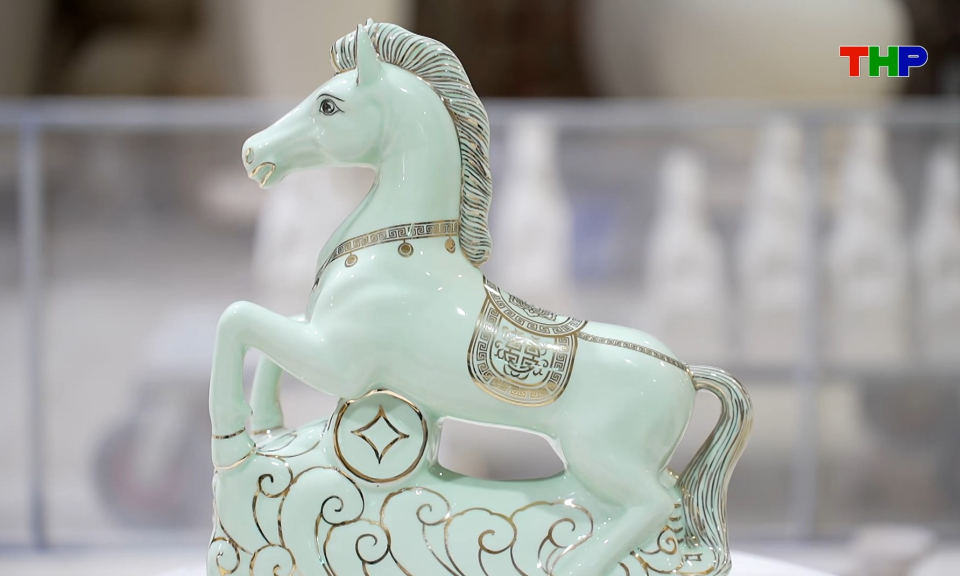 Chạm Hải Ph&ograve;ng: Ngọc m&atilde;