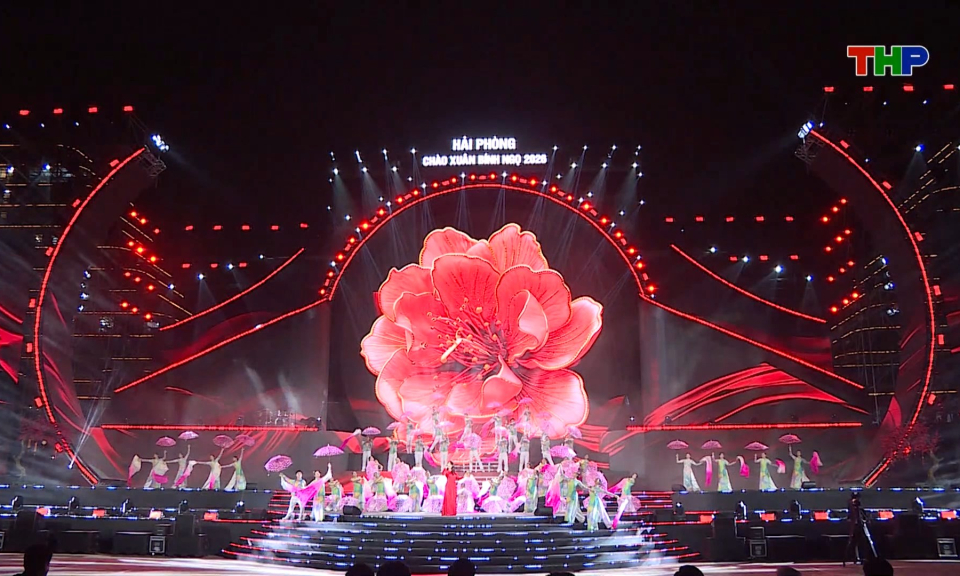 Kh&ocirc;ng kh&iacute; Hải Ph&ograve;ng đ&ecirc;m giao thừa