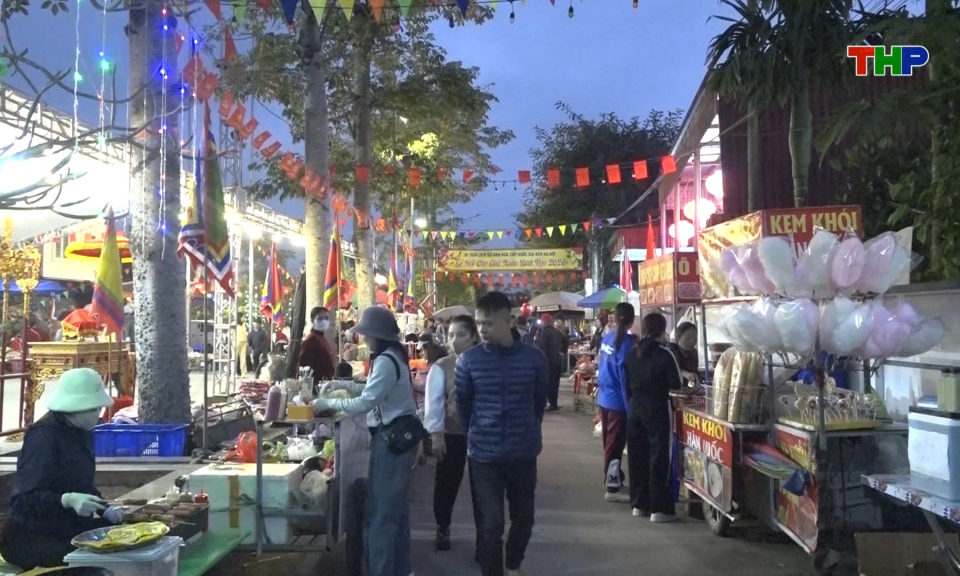 Độc đ&aacute;o phi&ecirc;n chợ Giải