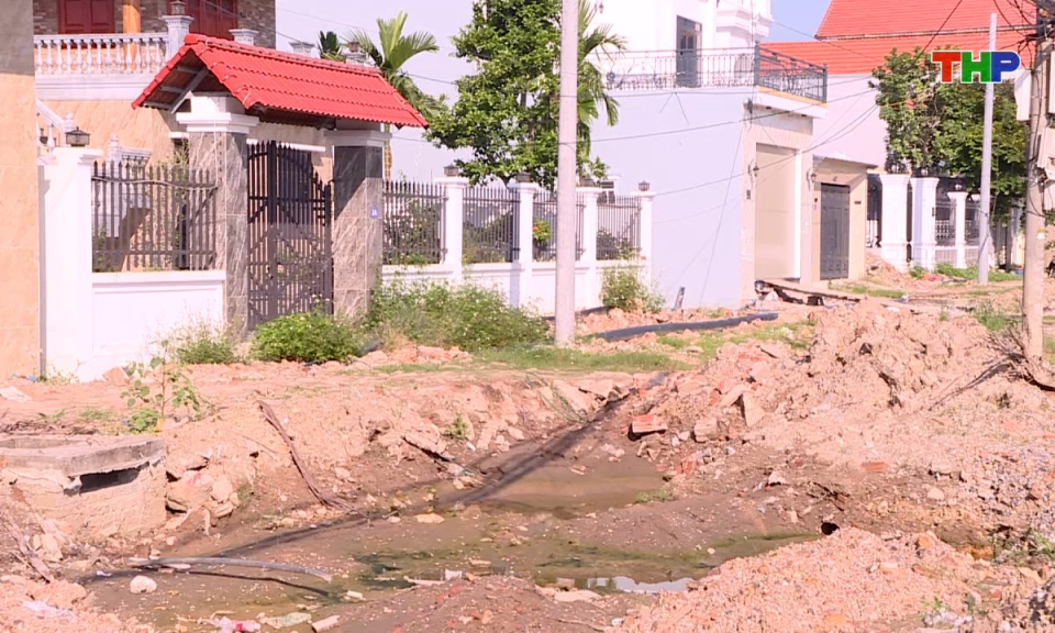 Hộp thư truyền h&igrave;nh: Phường Dương Kinh: Bất cập 3,1m&sup2; đất kh&ocirc;ng thể thu hồi d&ugrave;ng để l&agrave;m qu&aacute;n