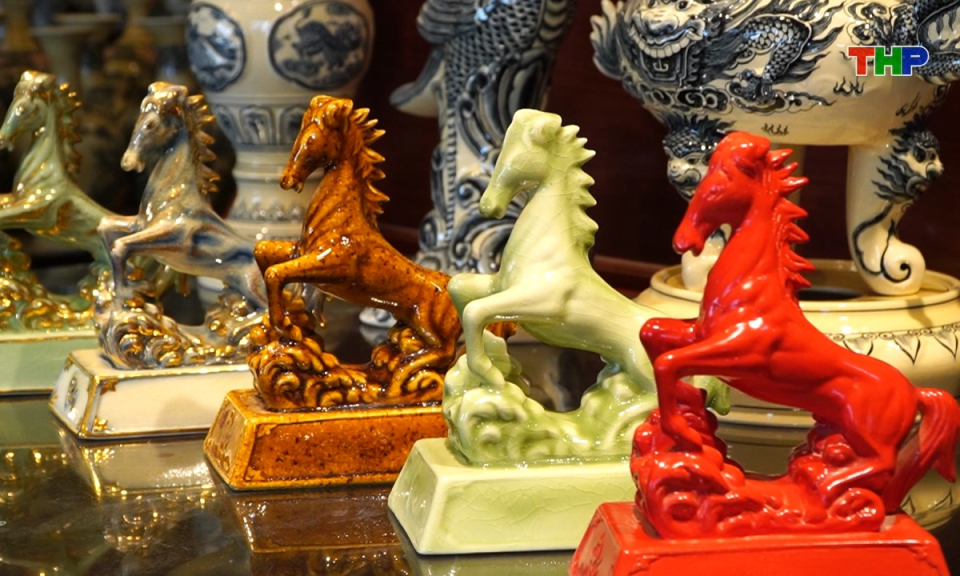 &Acirc;m vang miền cửa biển: N&eacute;t xu&acirc;n hồn gốm