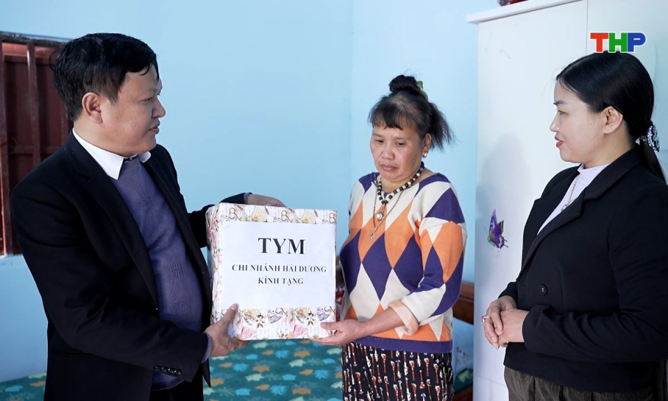 Phụ nữ Việt: Nguồn vốn ch&iacute;nh s&aacute;ch - Đ&ograve;n bẩy sinh kế cho phụ nữ