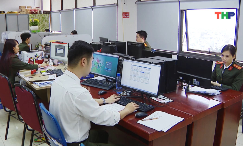 Rà soát tiêu chuẩn chính trị phục vụ công tác bầu cử