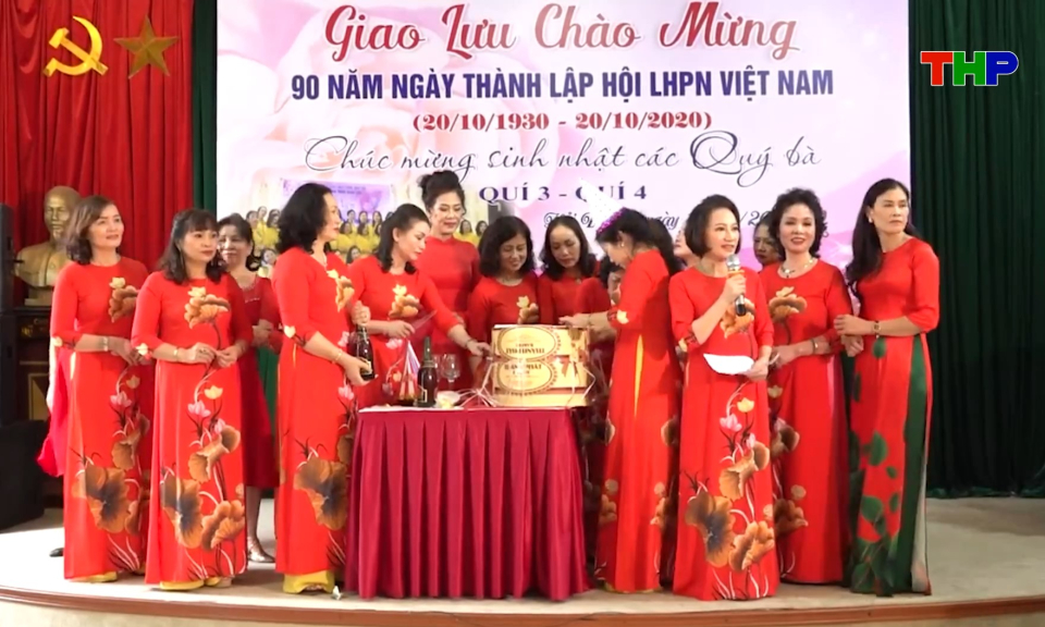 Diễn đ&agrave;n Eva: Rạng ngời vẻ đẹp phụ nữ tuổi trung ni&ecirc;n