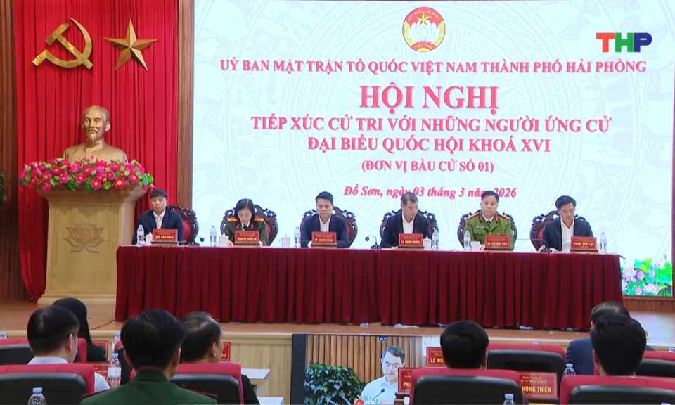 Hội nghị tiếp x&uacute;c cử tri với những người ứng cử đại biểu Quốc hội kh&oacute;a XVI