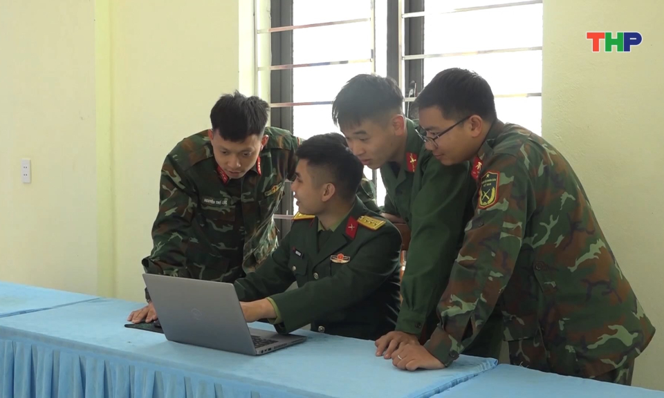 Những cử tri lần đầu bầu cử tại đặc khu Bạch Long Vĩ