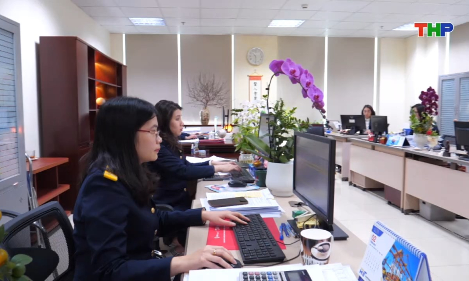 Thuế với cuộc sống: Ho&agrave;n thiện ch&iacute;nh s&aacute;ch thuế - Mở dư địa tăng trưởng