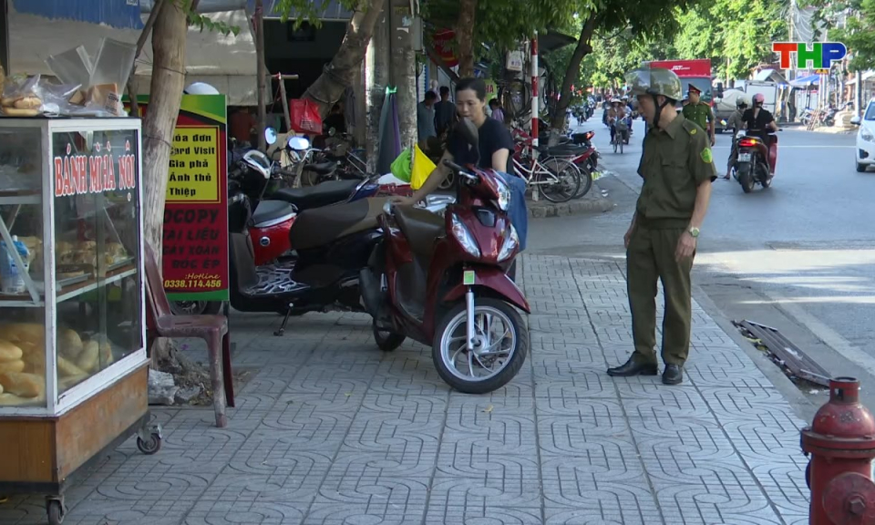 An to&agrave;n giao th&ocirc;ng: Phường Ph&ugrave; Liễn tăng cường bảo đảm trật tự an to&agrave;n giao th&ocirc;ng dịp đầu năm