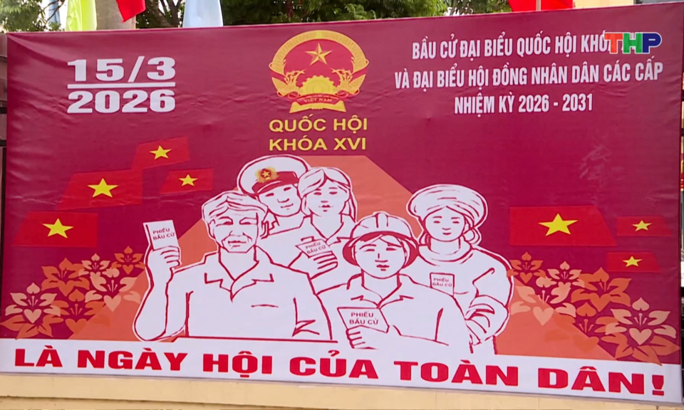 Niềm h&acirc;n hoan của cử tri 103 tuổi trước ng&agrave;y bầu cử