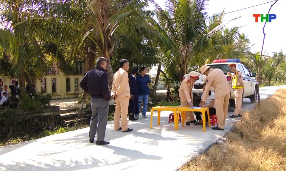 Ch&iacute;nh s&aacute;ch ph&aacute;p luật: Siết chặt quản l&yacute; hoạt động vận chuyển, đưa đ&oacute;n học sinh