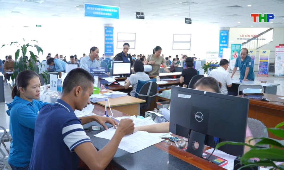 Điểm nhấn 365: Bảo hiểm thất nghiệp - Điểm tựa an sinh cho lao động dễ tổn thương