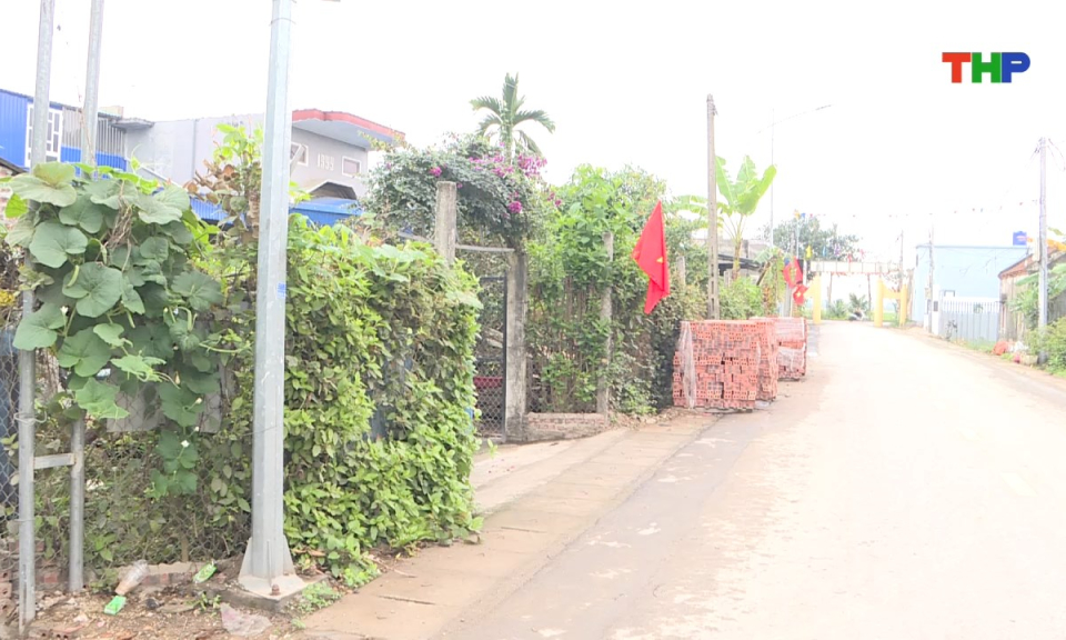 Hộp thư truyền h&igrave;nh: Chung quanh kiến nghị của &ocirc;ng Phạm Văn Hưng ở x&atilde; T&acirc;n Minh