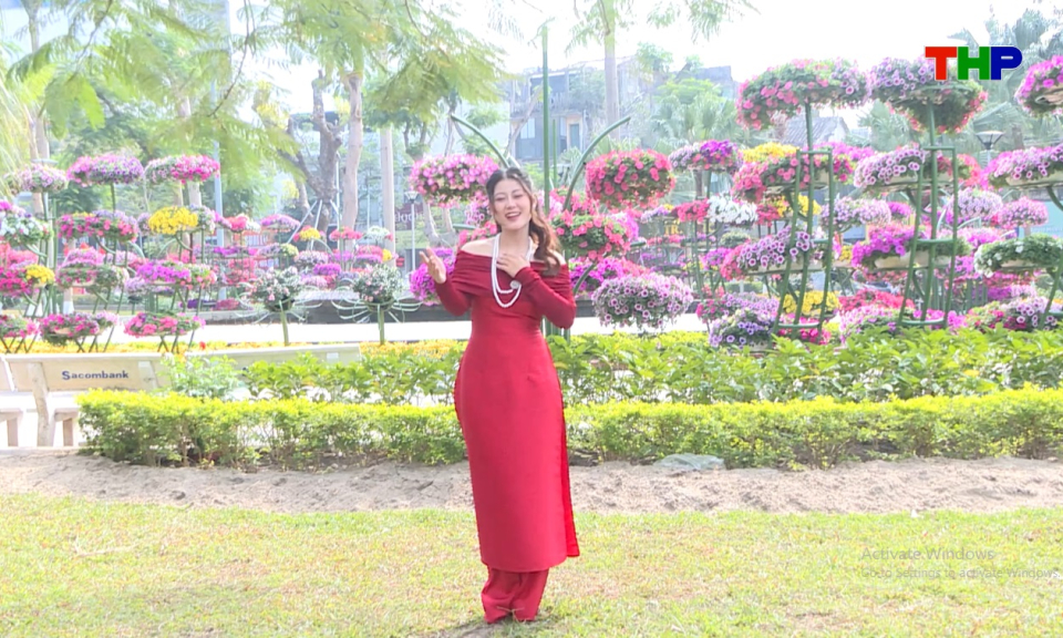 Ca nhạc: Ch&agrave;o xu&acirc;n