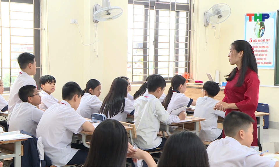 N&acirc;ng cao chất lượng gi&aacute;o vi&ecirc;n bậc Trung học cơ sở