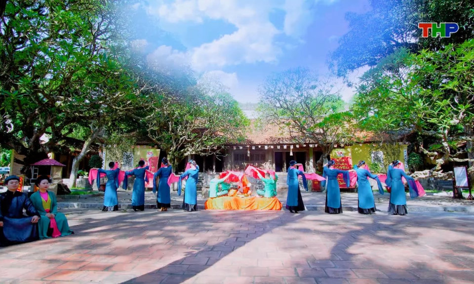 Ca nhạc: N&eacute;t nhạc hồn qu&ecirc;