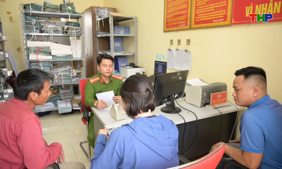 Ch&iacute;nh s&aacute;ch ph&aacute;p luật: Cấp đổi giấy ph&eacute;p l&aacute;i xe tại C&ocirc;ng an x&atilde;