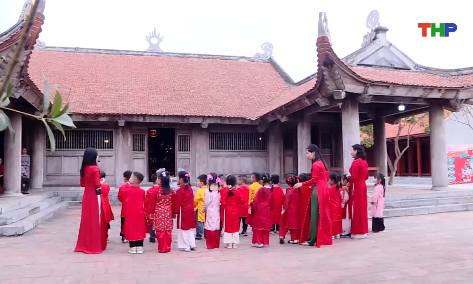 Gi&aacute;o dục lịch sử cho trẻ th&ocirc;ng qua trải nghiệm thực tế 