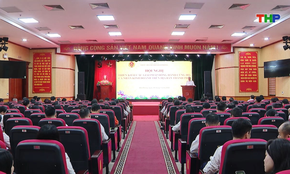 Kinh tế v&agrave; đ&ocirc; thị: Th&aacute;ng cao điểm đồng h&agrave;nh, hỗ trợ người nộp thuế