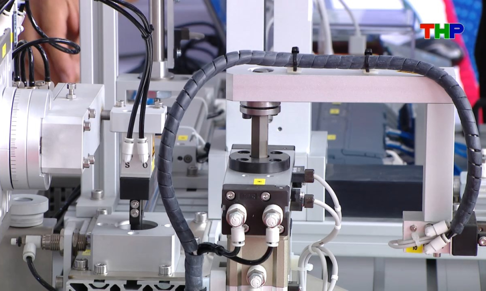 Bản tin tiếng Anh - Hai Phong News (02/04/2026)