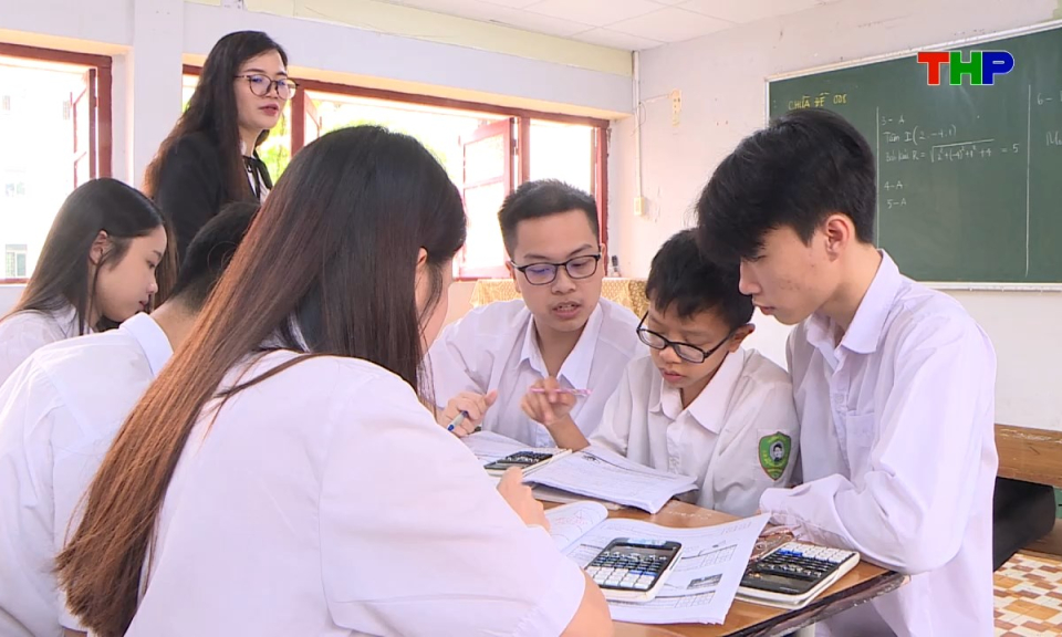 Ng&agrave;y nữa để y&ecirc;u thương: Tiếp sức trước m&ugrave;a thi