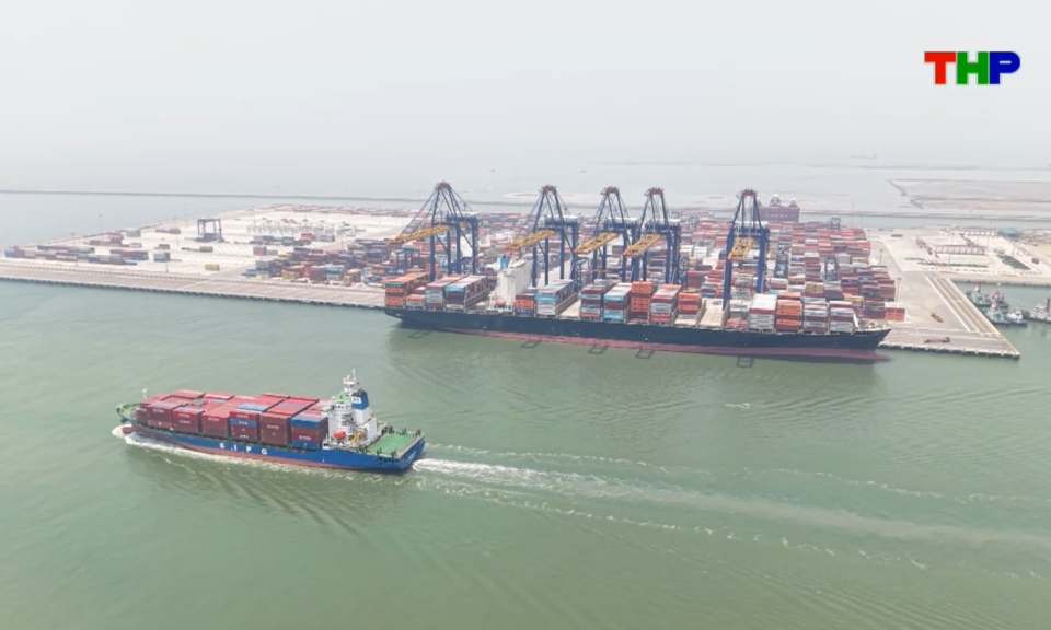 Đ&ocirc; thị v&agrave; cuộc sống: Th&aacute;ch thức của ng&agrave;nh logistics trong biến động nguồn cung năng lượng