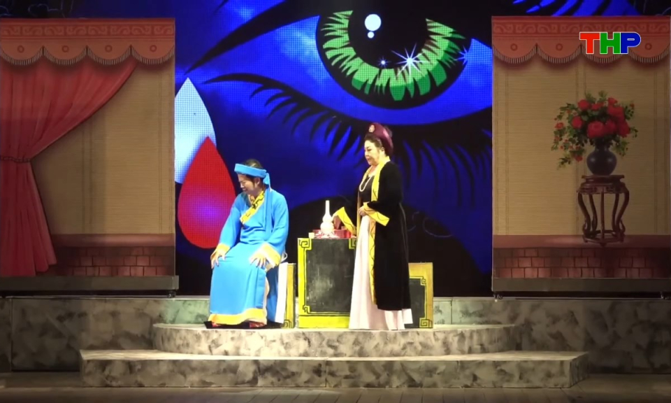 Diễn đ&agrave;n văn học nghệ thuật: Hướng đi n&agrave;o cho s&acirc;n khấu x&atilde; hội h&oacute;a