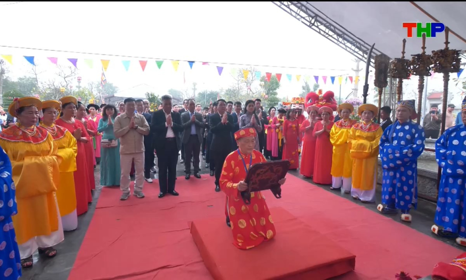 Hải Ph&ograve;ng văn h&oacute;a v&agrave; sự kiện: Văn h&oacute;a d&ograve;ng họ