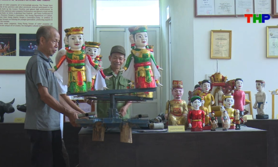 Chạm Hải Ph&ograve;ng: Giữ hồn rối nước