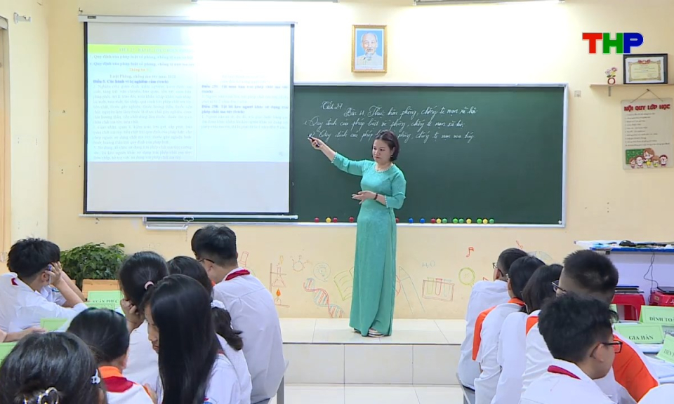 Gi&aacute;o dục v&agrave; đ&agrave;o tạo: N&acirc;ng cao chất lượng đội ngũ từ Hội thi gi&aacute;o vi&ecirc;n giỏi