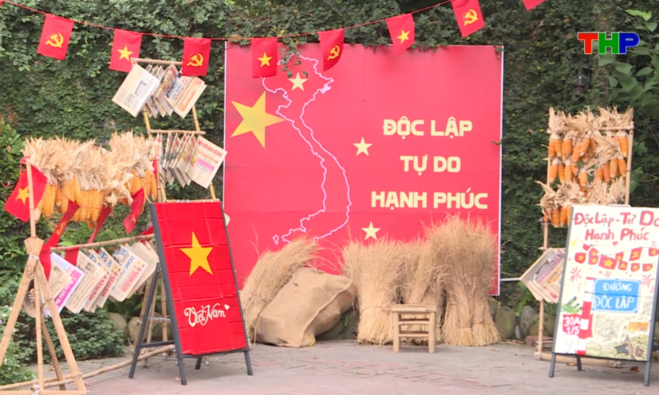 Chạm Hải Ph&ograve;ng: Lan tỏa tinh thần ng&agrave;y chiến thắng