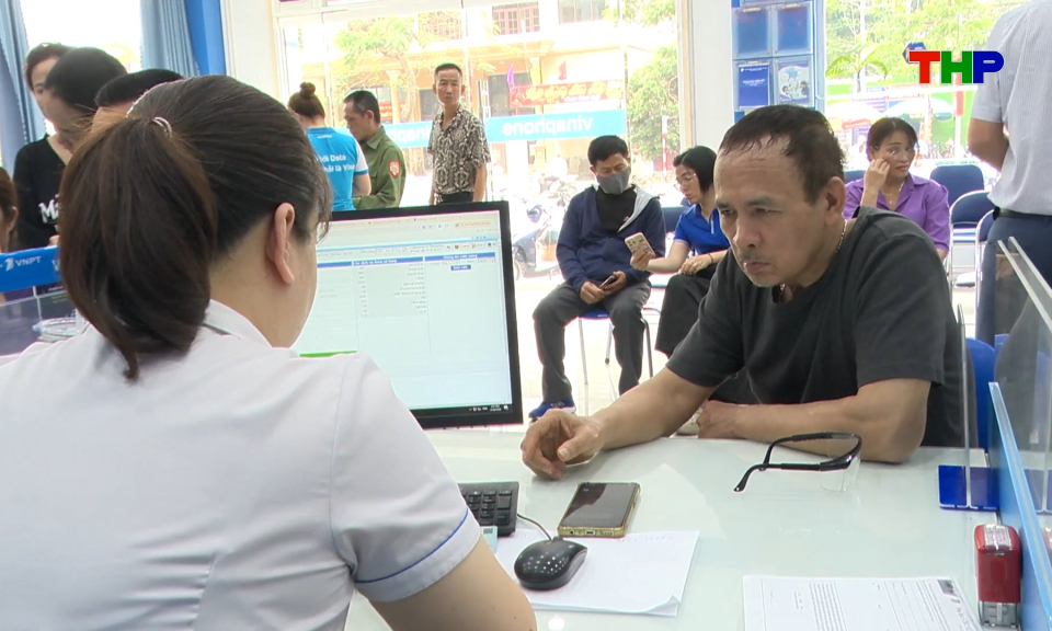 Hướng dẫn x&aacute;c thực th&ocirc;ng tin thu&ecirc; bao di động